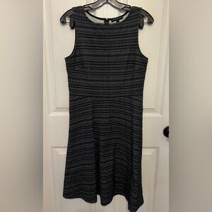 BANANA REPUBLIC Women's Black & White Jacquard Sleeveless Fit & Flare Dress